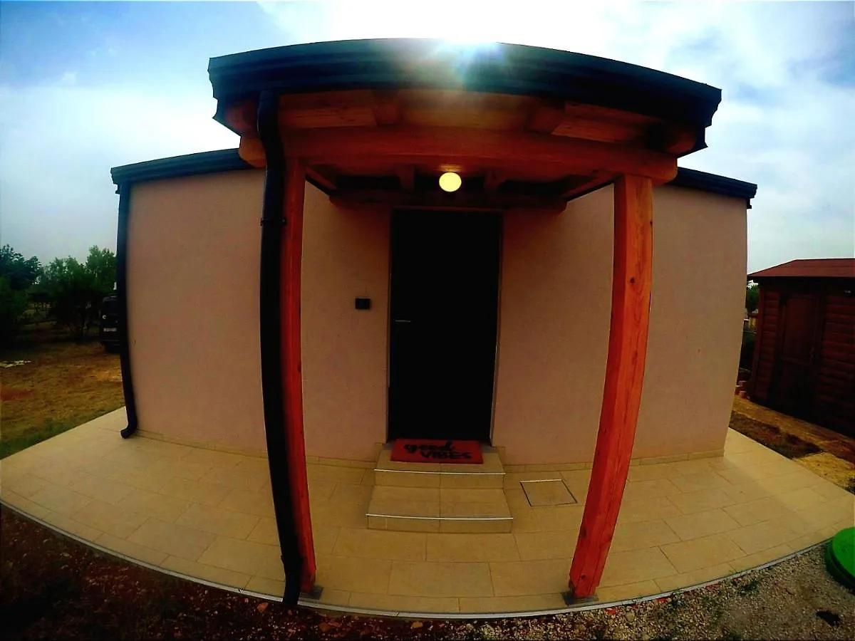 Nature Home Eco-Friendly Pet-Friendly Fazana 0*,  Croatia